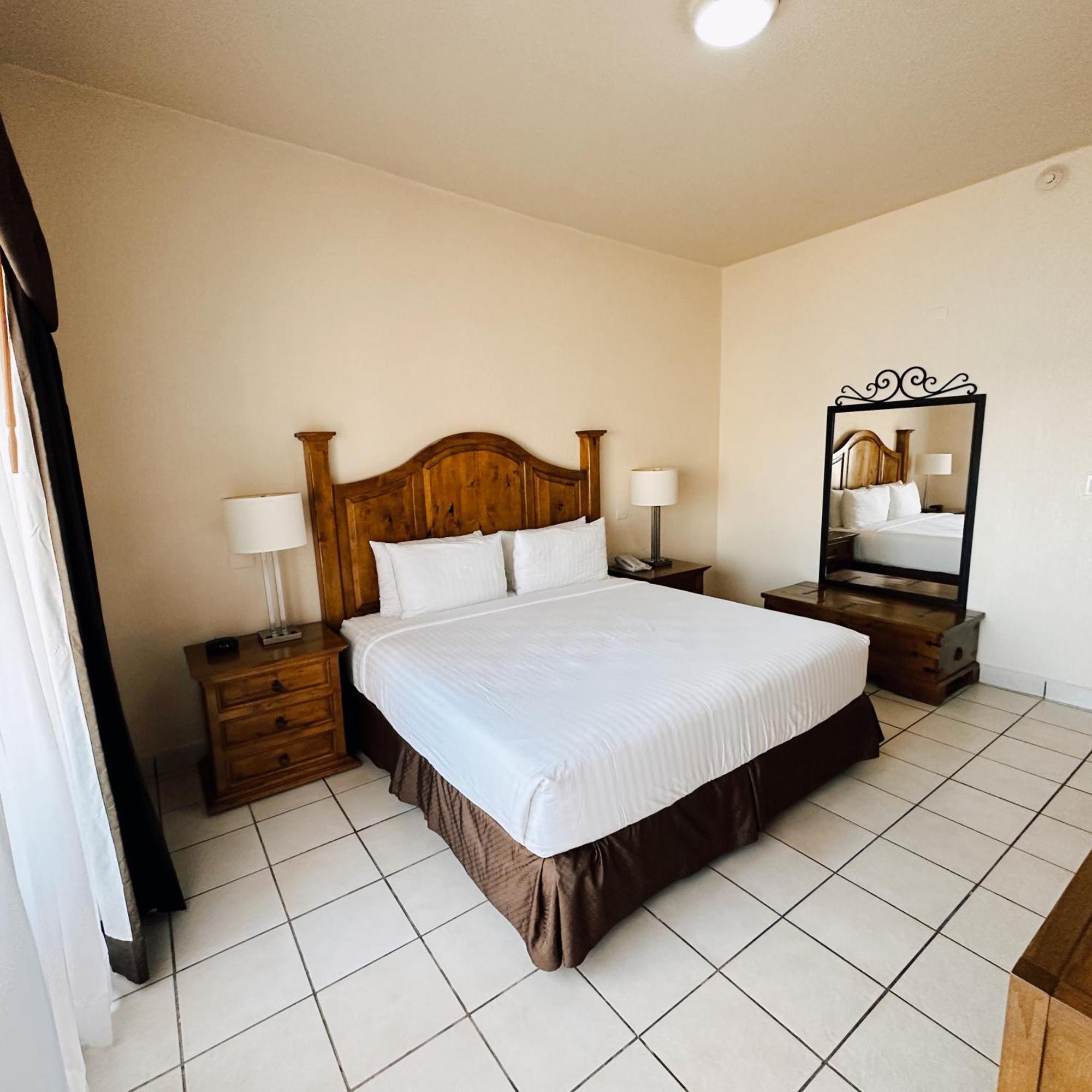 ซี ออฟ กอร์เตซ บีช คลับ บาย ไดมอนด์ รีสอร์ต Aparthotel San Carlos Nuevo Guaymas ภายนอก รูปภาพ